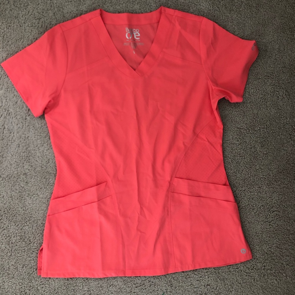 Barco One scrubs - Picture 6 of 7